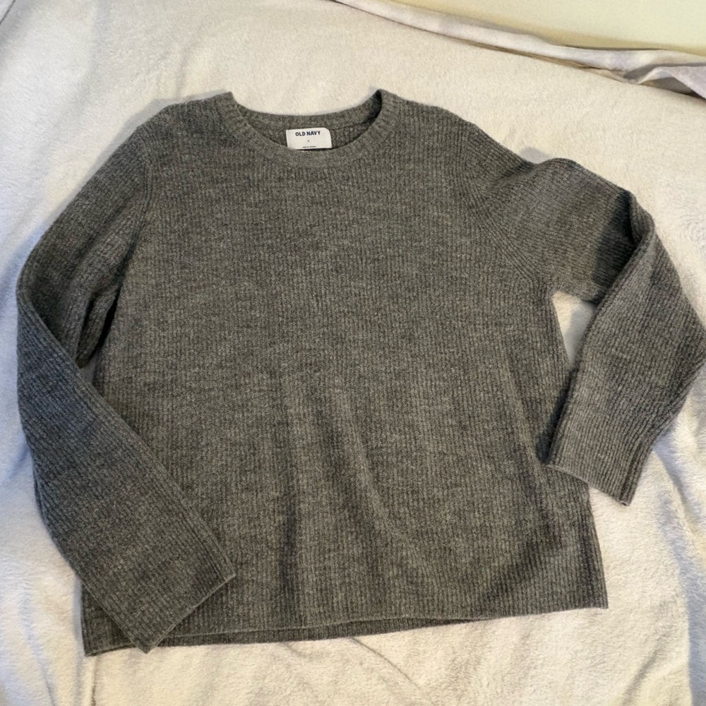 Old Navy Gray Crewneck Sweater
